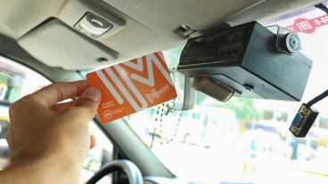 La tarjeta Movi podría usarse para pagar el taxi.