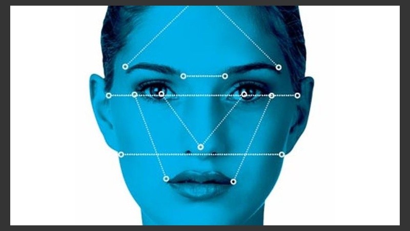 ​Puede parecer un problema autentificar a un usuario que realiza un curso o un examen online.