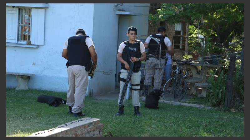 Un amplísimo despliegue alteró la habitual tranquilidad de la zona.