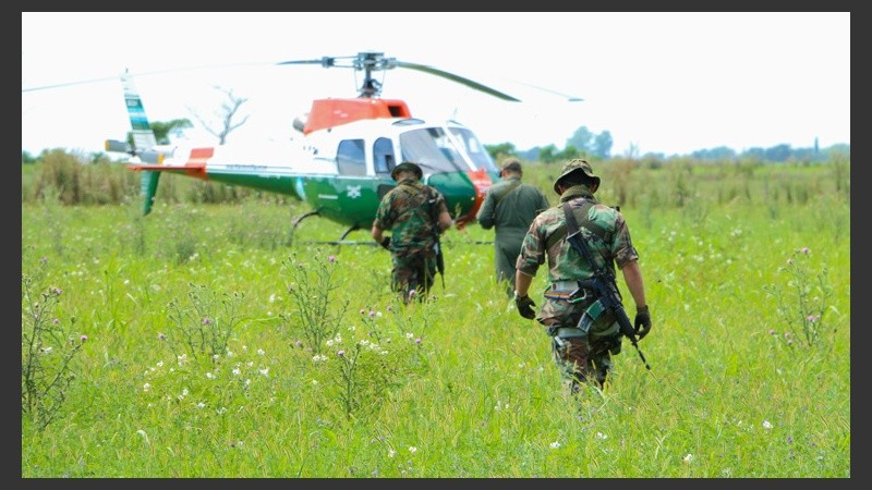 Gran operativo en localidades de Santa Fe para dar con los tres prófugos. (Alan Monzón/Rosario3.com)