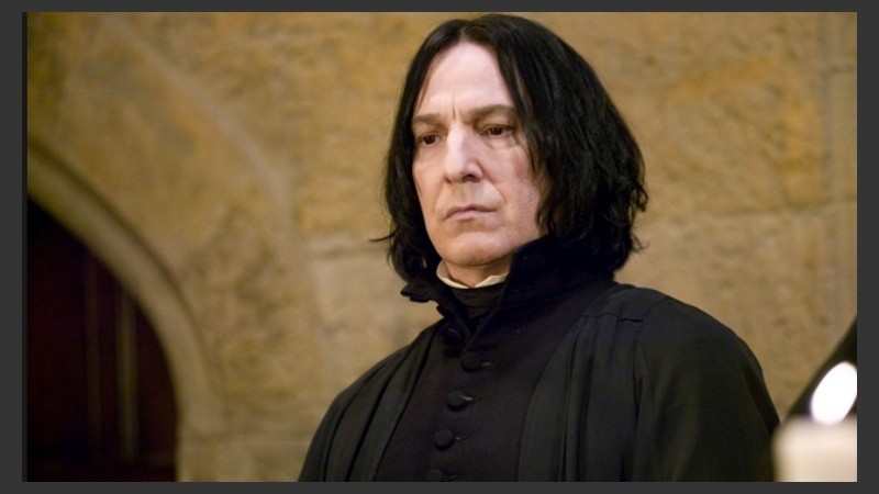 Rickman encarnó al temible (y adorable) profesor Severus Snape en la saga de 
