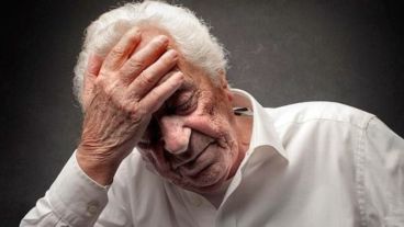 El estudio identifica nuevas variables asociadas al riesgo de depresión entre las personas mayores de 75 años.