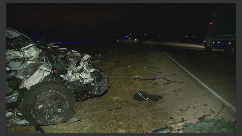 Así quedó la camioneta en la que viajaba la familia de Lanús. 