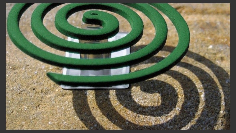 Ahuyentar mosquitos es la idea. 