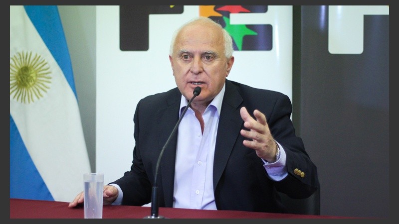 El gobernador cuestionó la entrevista realizada a Ramón Machuca.