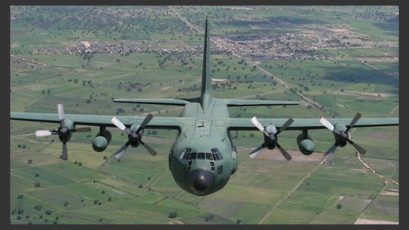 Un Hércules como el que aterrizó de emergencia en Santa Cruz. 