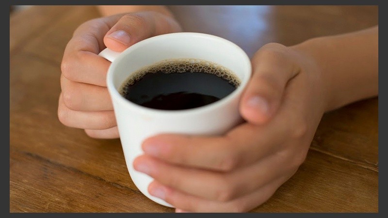 El café disminuye también la posibilidad de sufrir diabetes, obesidad y el Alzheimer.