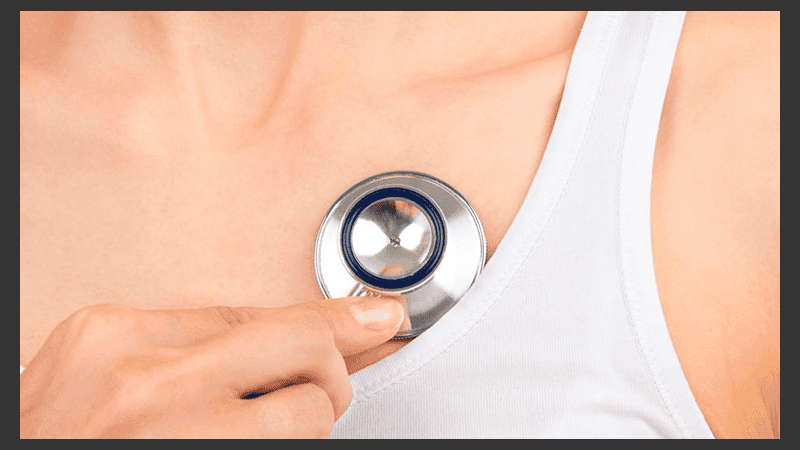 En pacientes con insuficiencia cardiaca, el corazón no puede bombear suficiente sangre para satisfacer las necesidades del cuerpo.