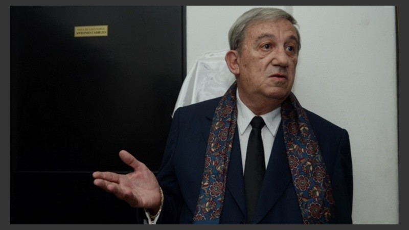 En 2009, Omar Cerasuolo recibió el Premio Fondo Nacional de las Artes a la Trayectoria.