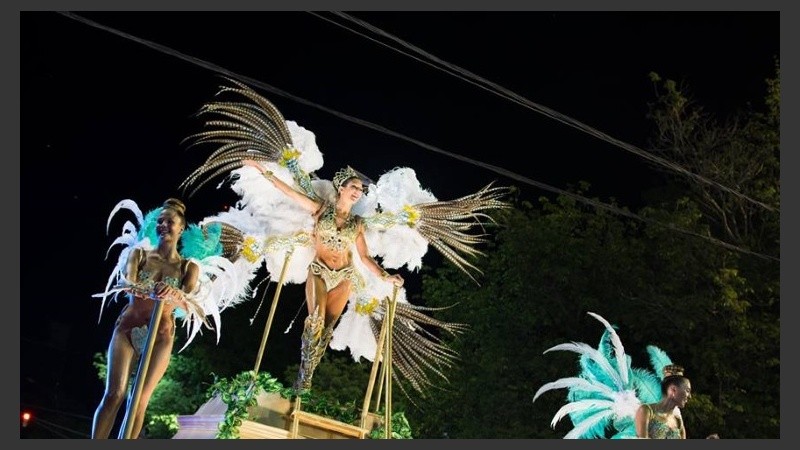 El Carnaval de Carcarañá cierra con todo. 