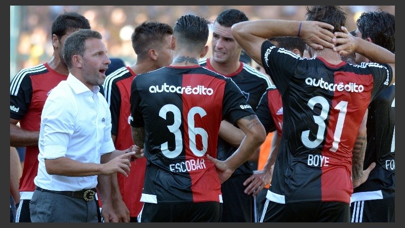 Lucas dirigió su último encuentro para la Lepra.