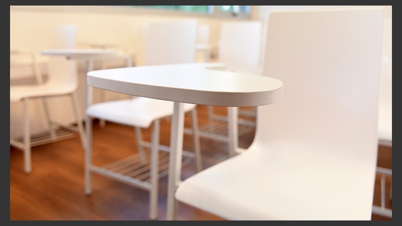 El nuevo centro cuenta con capacidad para entre 1.500 y 2.000 alumnos y se dictarán 30 carreras.