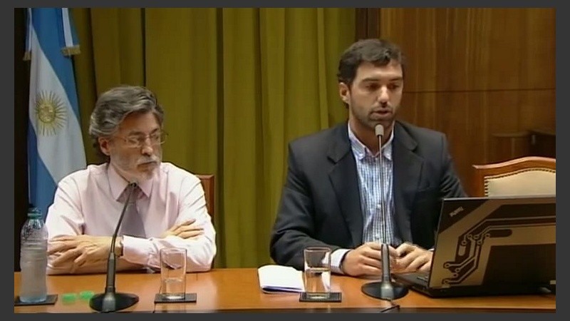 Conferencia de prensa de Alberto Abad y Emilio Basavilbaso (Afip) con detalles del anuncio.