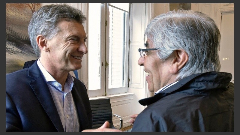 Macri posterga debate por escalas; Moyano dice que es injusto.