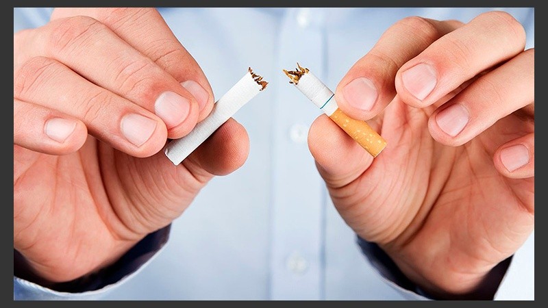 A las ocho horas del último cigarrillo ya se notan los beneficios para la salud.