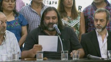 Baradel volvió a hablar del conflicto con el gobierno.