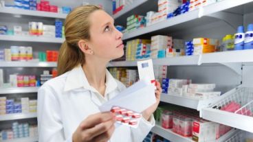 Uno de los cursos que se ofrecen es el de auxiliar de farmacia.