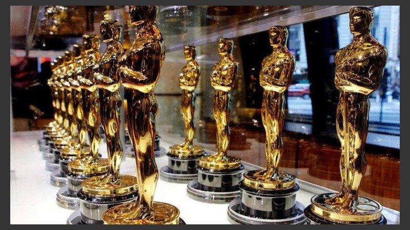 Los premios de la Academia de Cine de Hollywood esperan por sus ganadores.