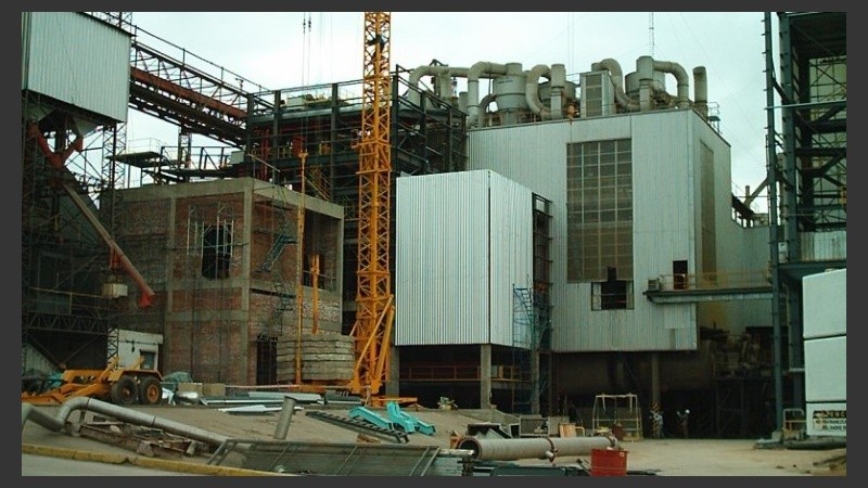 Los 28 cesanteados no pudieron ingresar a la aceitera. 