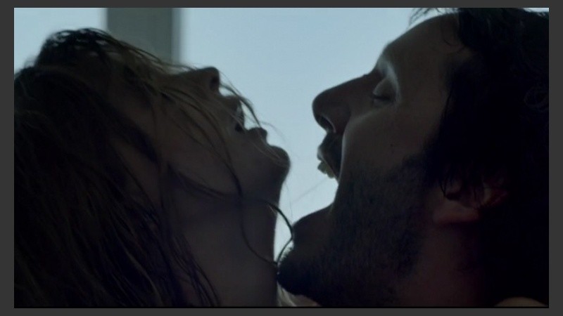 Escenas calientes entre Vicuña y la China.