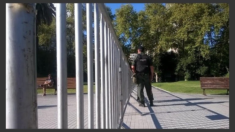 Gendarmes en la plaza San Martìn.