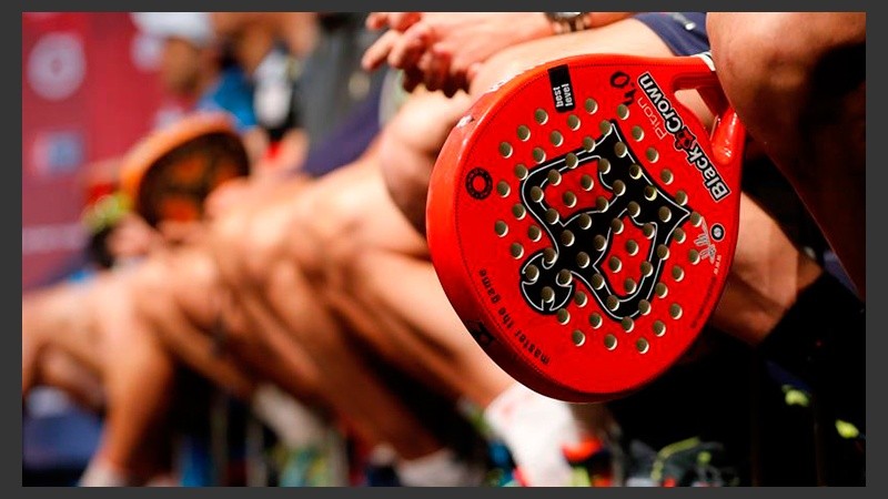 Varios jugadores profesionales asisten a la presentación del World Pádel Tour 2016, que ha tenido lugar hoy en Madrid.