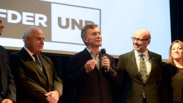 Macri abrió el ciclo ectivo de la UNR en la Facultad de Derecho.