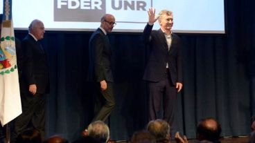 Macri abrió el ciclo ectivo de la UNR en la Facultad de Derecho.