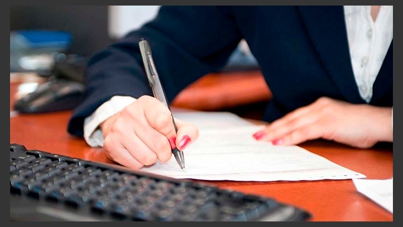 A partir del convenio de la Asociación con la Universidad Nacional del Litoral, estos cursos son dictados por docentes universitarios.