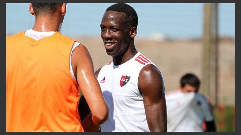 Advíncula, citado a la selección.