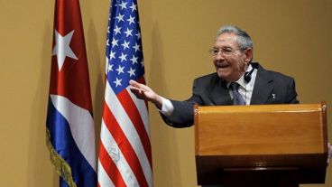 Castro en la conferencia con Obama.