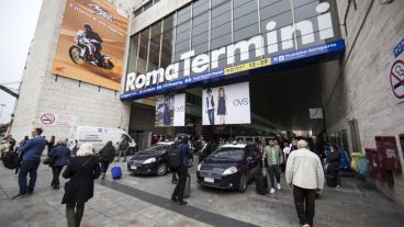 La Terminal en Roma con seguridad en su ingreso. (EFE)