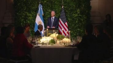 Macri habla al presidente Obama.