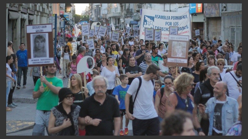 Una multitud participó de la tradicional marcha.