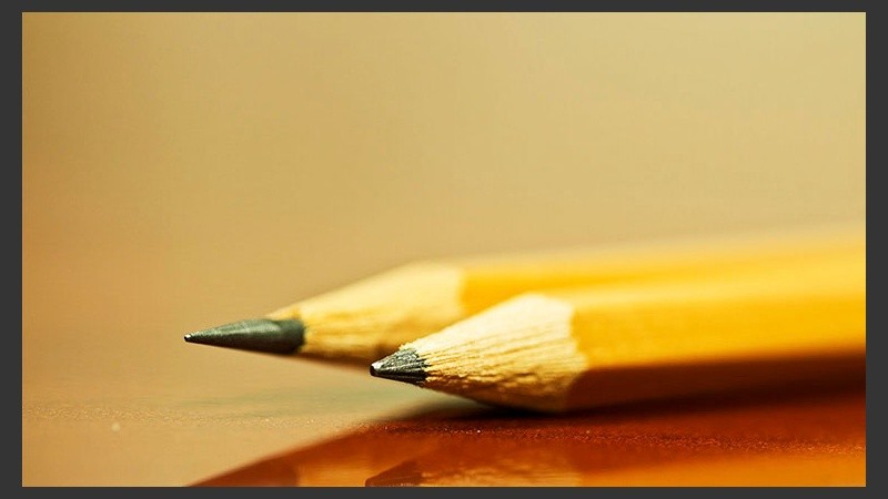 La nueva tendencia de enseñanza incluye capacidades que son desarrolladas por los estudiantes formando pequeños grupos de trabajo.