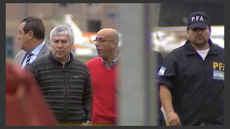 Báez, arrestado apenas tocó tierra en Buenos Aires.