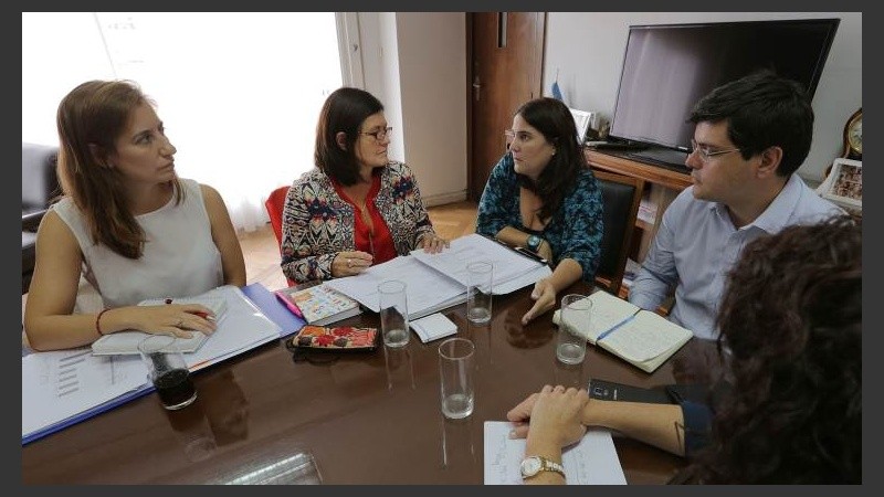 Alvarado en el Ministerio de Transporte de la Nación en Buenos Aires.
