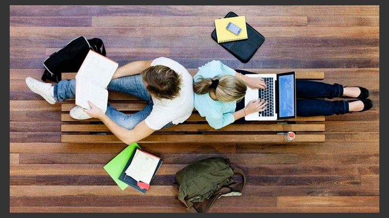 La feria se enmarca dentro del programa de educación que impulsa la Embajada de Australia con el fin de promover la educación de alta calidad académica que ofrece dicho país.