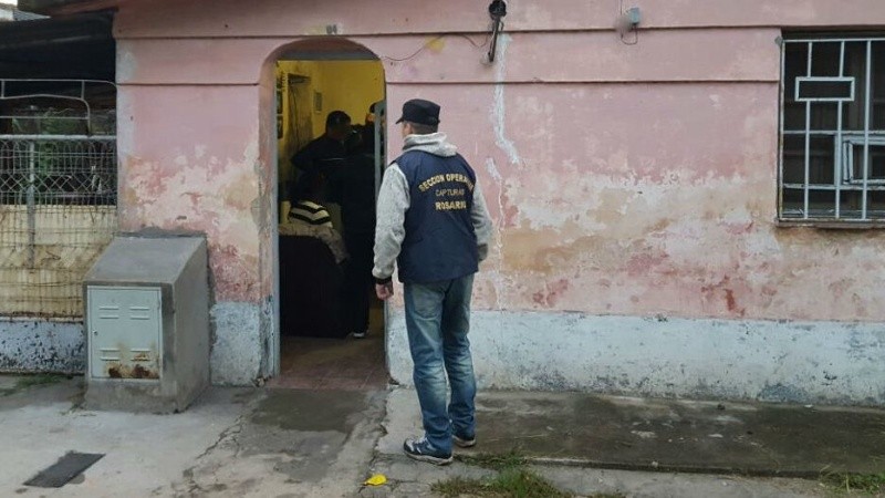 La Sección Operativa de Capturas de la División Judiciales realizó los allanamientos.