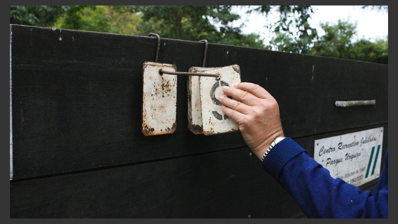 Anotadores de chapa. El equipo verde suma dos puntos. (Alan Monzón/Rosario3.com)