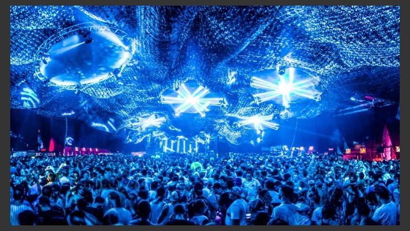 Time Warp, la fiesta electrónica donde fallecieron cinco chicos.