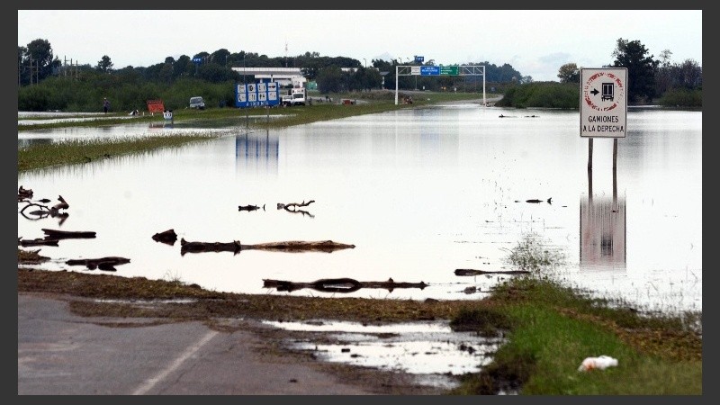 La autopista Rosario-Santa Fe.