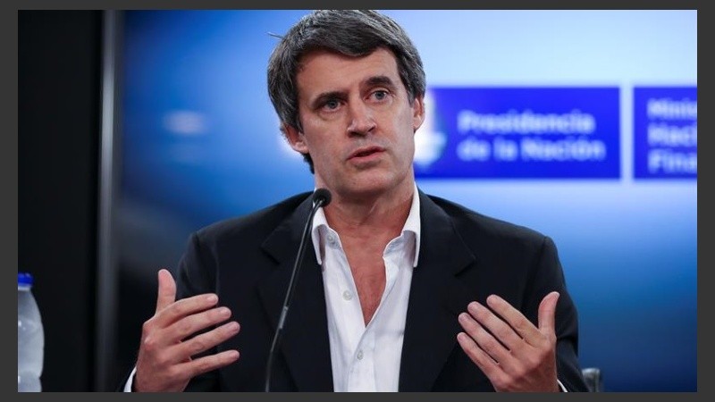 Para el funcionario, la discusión salarial era 