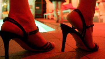 Denuncias de prostitución infantil en medio de la caza.