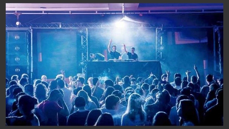 En Rosario las fiestas electrónicas no se detienen. 