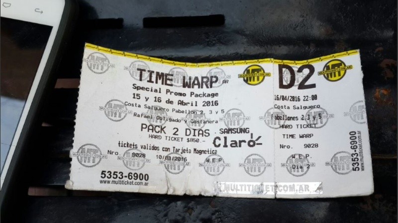 El joven tenía una entrada de la fiesta fatal en Costa Salguero.