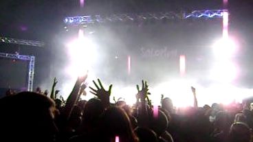 La noche terminó con cuatro jóvenes internados en el Heca.