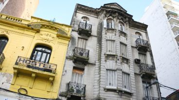 Arquitectura de principios de siglo XX a lo largo de toda la avenida. (Rosario3.com)