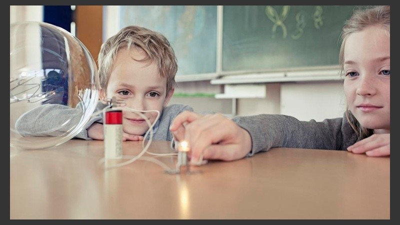 Desde su primera edición esta actividad ha llegado a las aulas de 14.800 alumnos y 900 docentes de Rosario y localidades cercanas.