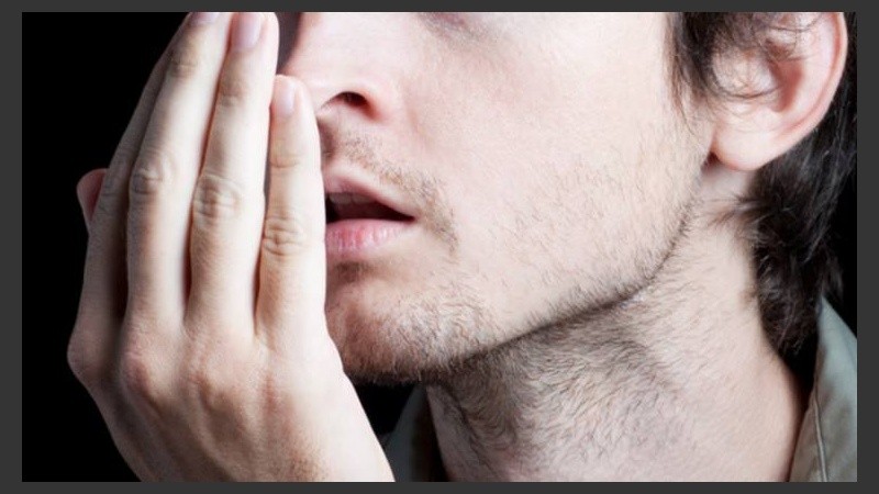 Según una encuesta, nueve de cada diez personas se mostraron preocupadas por su aliento.